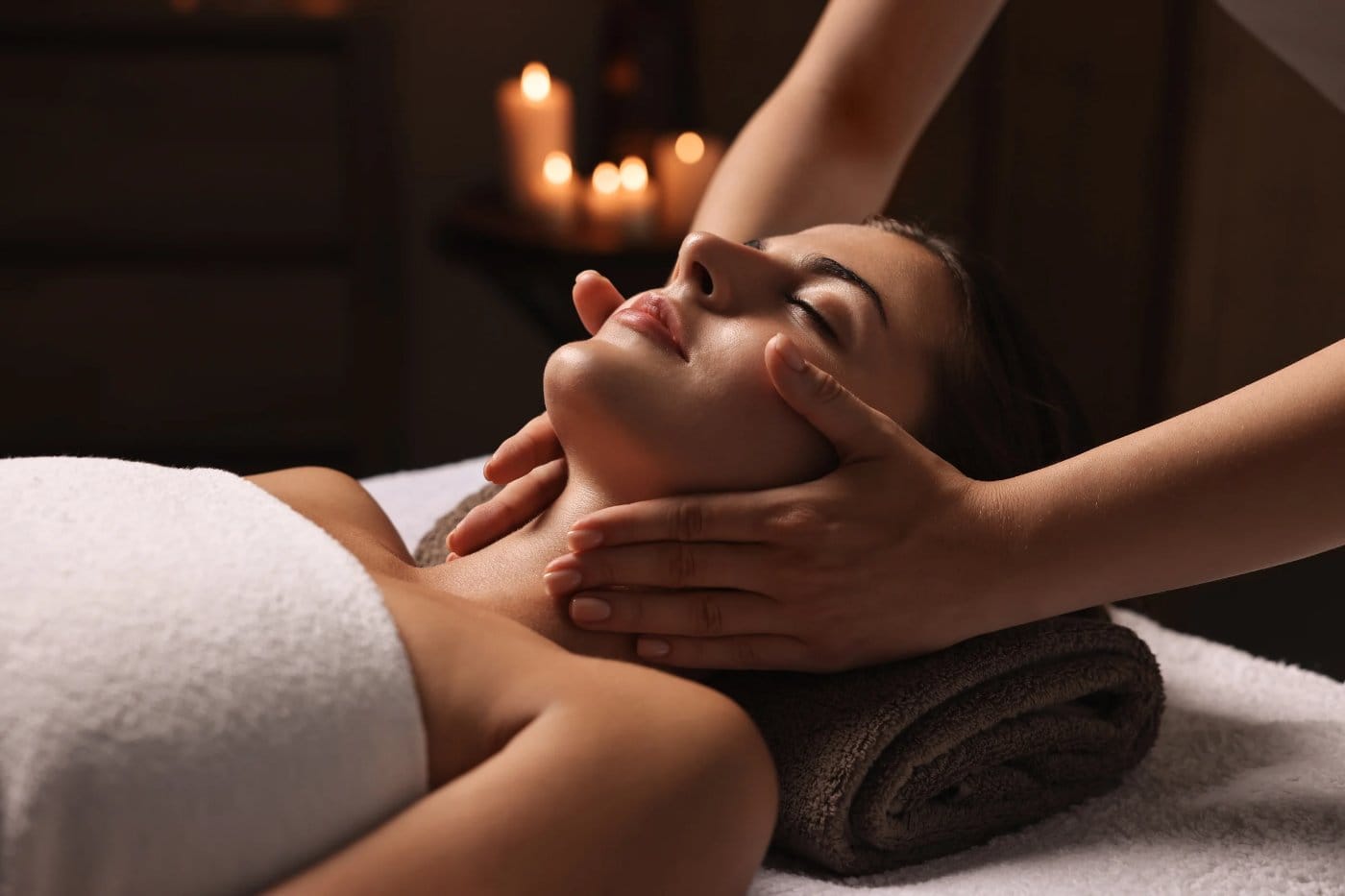 Heavenly Head Escape, 60 minute head spa with facial care and relaxing massage